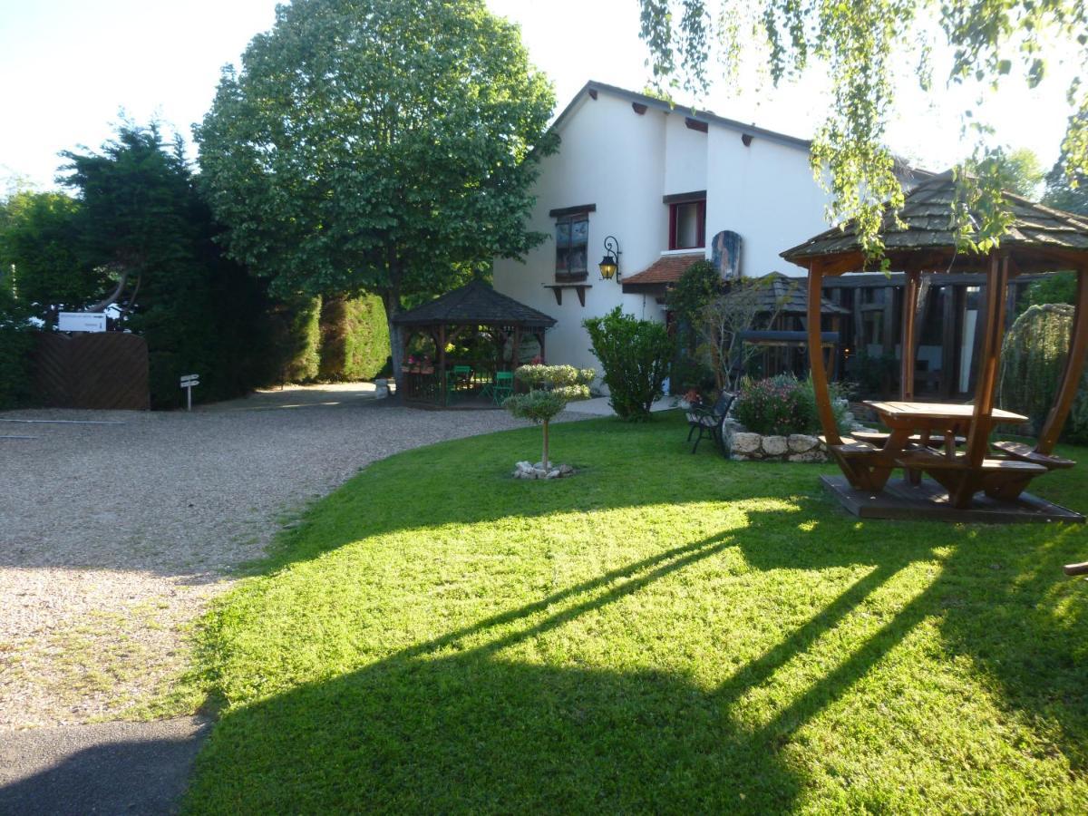 Hotel De La Bonnheure Bracieux Esterno foto