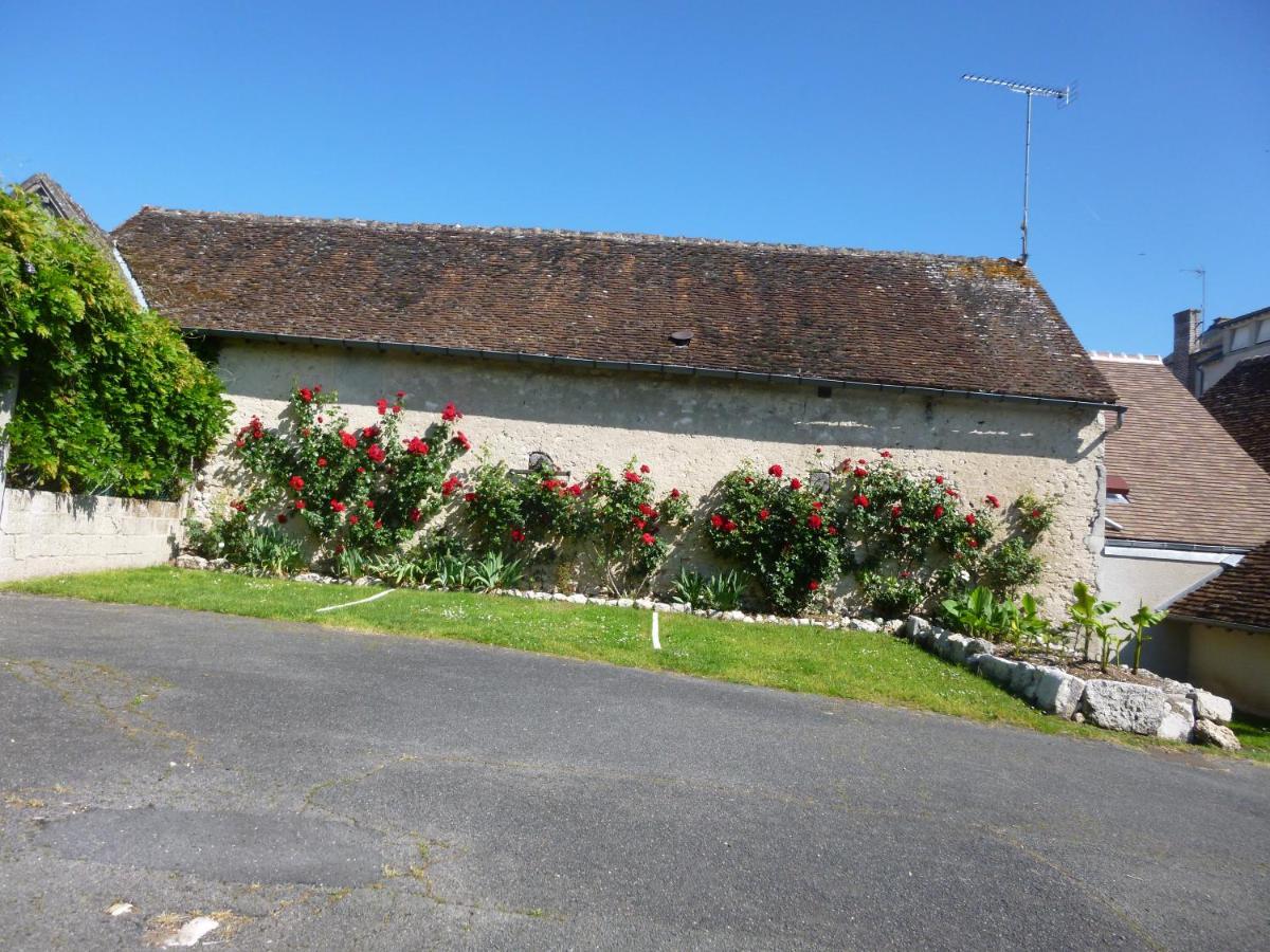 Hotel De La Bonnheure Bracieux Esterno foto
