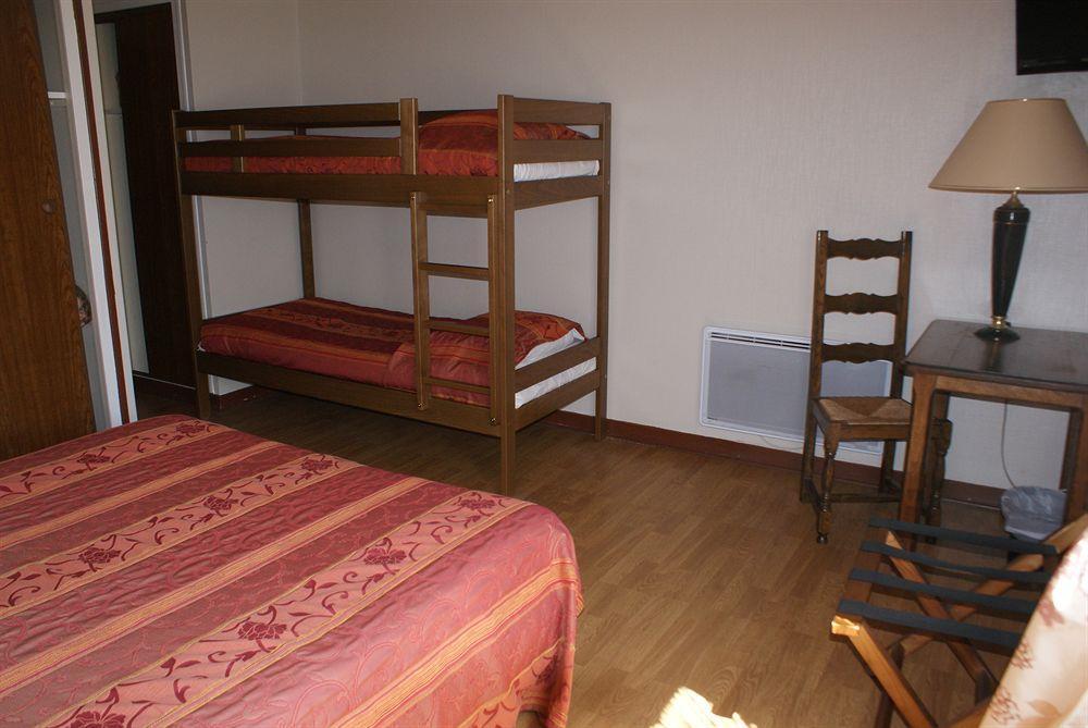 Hotel De La Bonnheure Bracieux Esterno foto