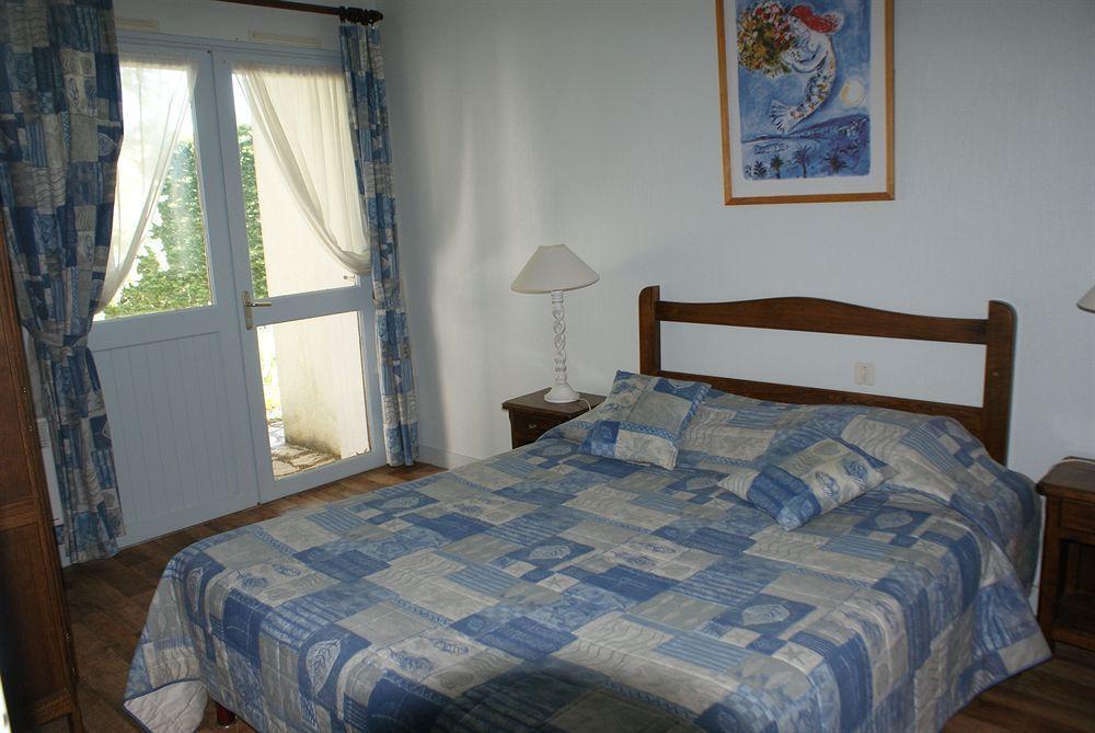 Hotel De La Bonnheure Bracieux Esterno foto