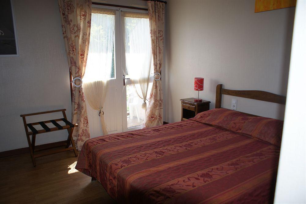 Hotel De La Bonnheure Bracieux Esterno foto