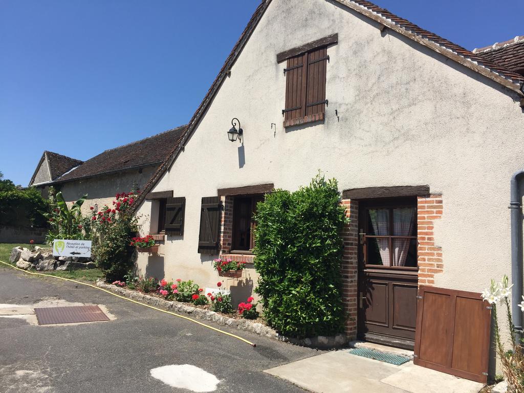 Hotel De La Bonnheure Bracieux Esterno foto