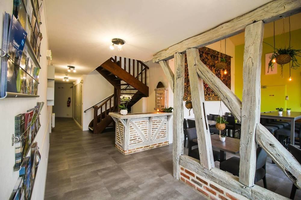 Hotel De La Bonnheure Bracieux Esterno foto